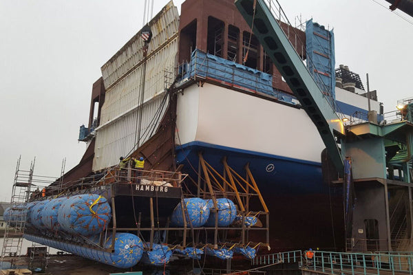 Flytende systemer skip