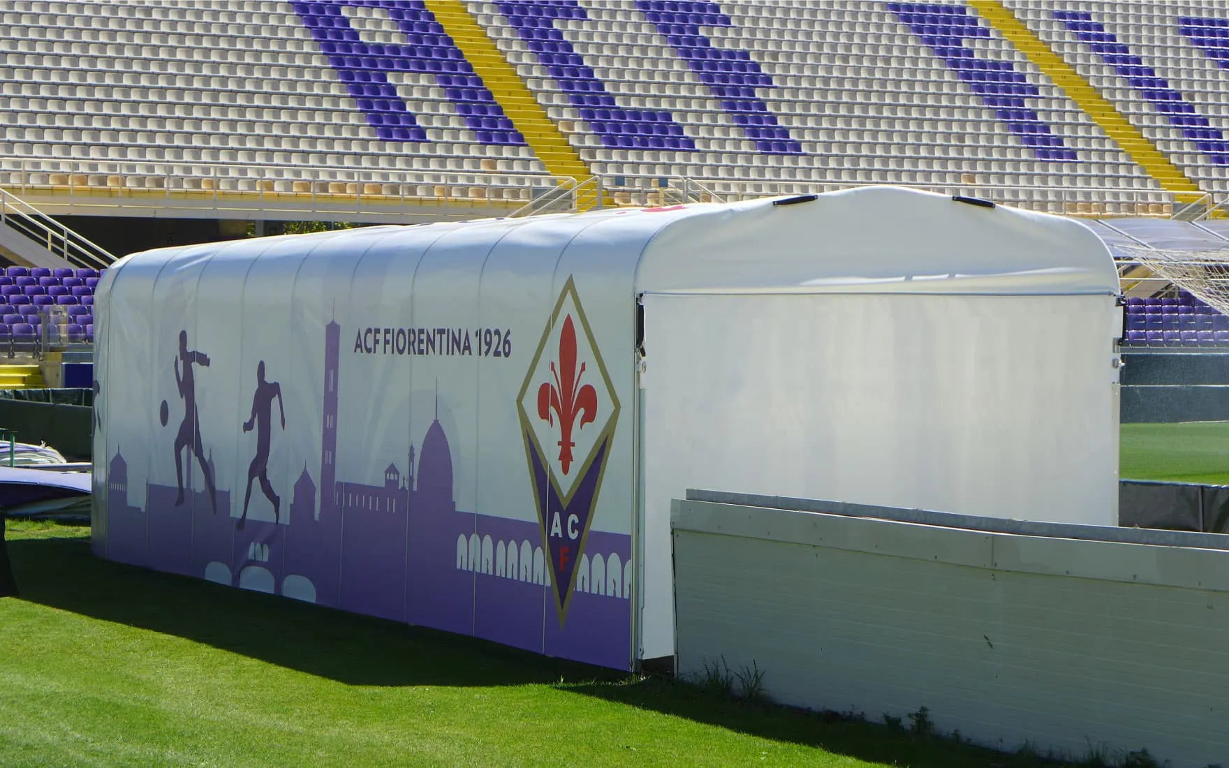 Uttrekkbare telt og haller på hjul