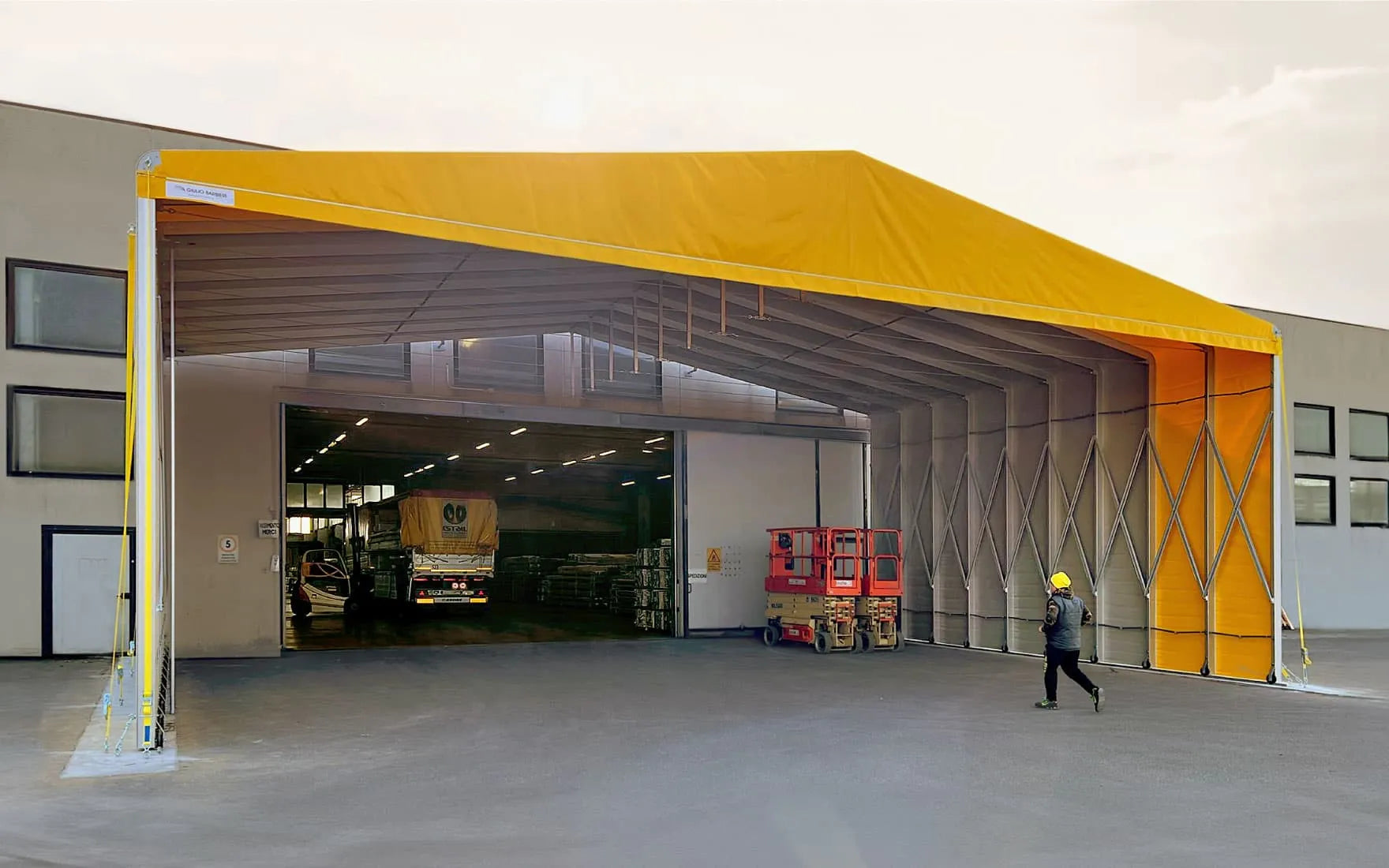 Uttrekkbare telt og haller på hjul