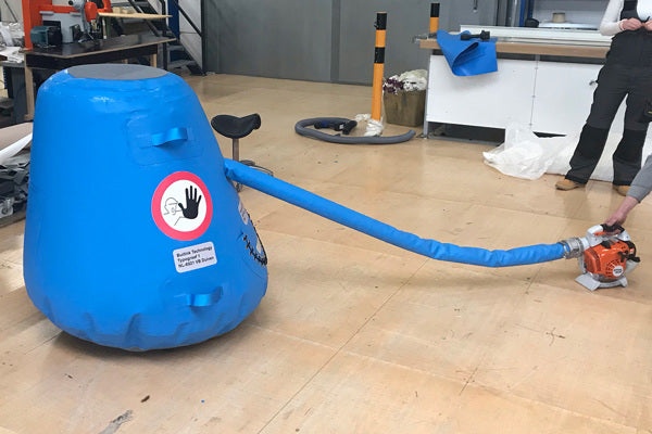 Landing bags for recovering small vehicles