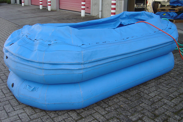 Oppblåsbart bad for behandling av storfe