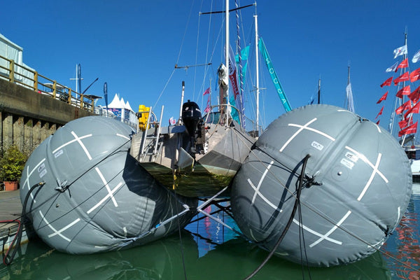 Løfte poser for båter og katamaraner