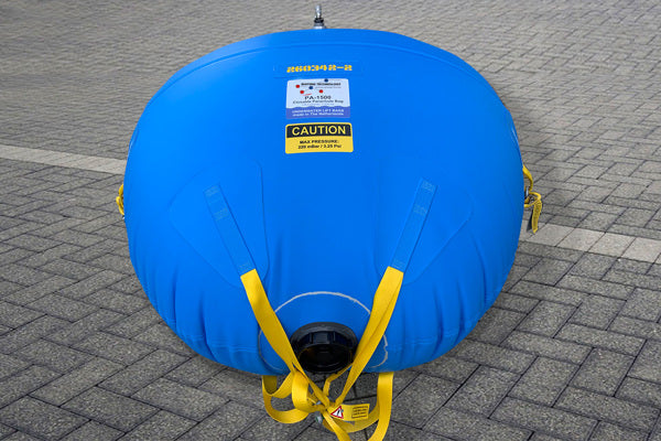 Konvertible bergings poser