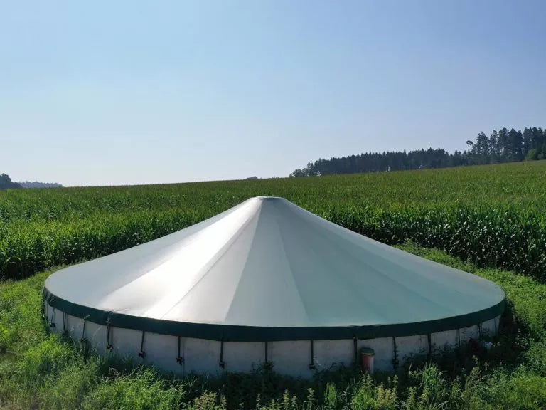 Lys styrings telt med galvanisert senter søyle og kraftig lystett duk leveres opp til 40 meter i diameter
