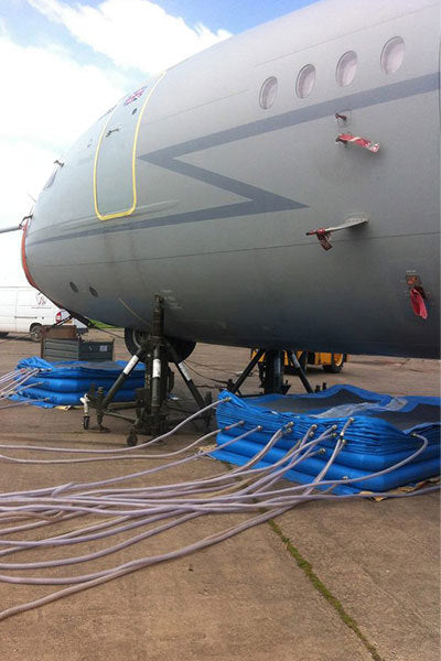 Løfte- og støttesystemer for berging av fly og andre komplekse prosjekter